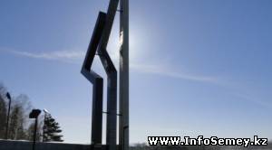 Вандалы в Усть-Каменогорске разбили памятник