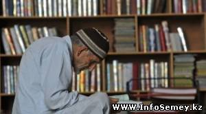 В Семее имамов научат противостоять религиозному экстремизму