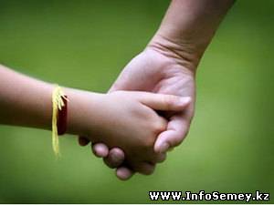 В Семее 45 воспитанников детского дома взяли на патронат сотрудники сферы образования