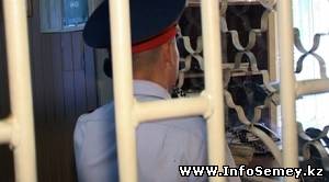 Жительница Семея из ревности обвинила любовницу мужа в терроризме