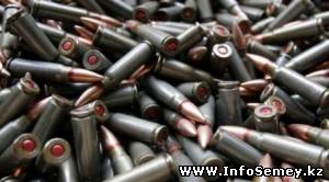 Житель Семея хранил боеприпасы у тещи под кроватью