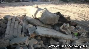 Место службы Достоевского в Семее превращается в руины