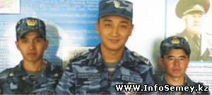 Полицейские Семея во время патруля задержали вооруженного убийцу