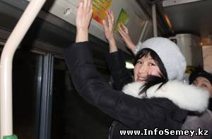 Студенты провели культурно – посветительскую акцию в общественном транспорте Семея