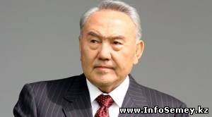 Назарбаев посетил завод по выпуску фотоэлементов в ВКО