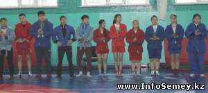 В Семее проходит областной Чемпионат по самбо