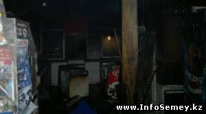 Пожар на рынке
