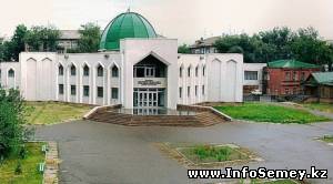 Выставка личных подарков Назарбаева музею Абая откроется в Семее