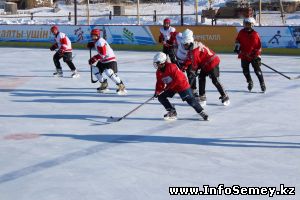 Юные спортсмены города Чарск стали победителем в турнире по хоккею с шайбой на призы компании АО «Полиметалл»