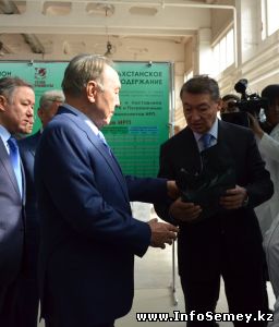 Нурсултан Абишевич посетил выставку отечественных товаропроизводителей в Семее