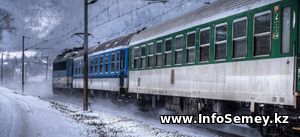 Проводники поезда незаконно перевозили пассажиров через границу, пряча их в печи